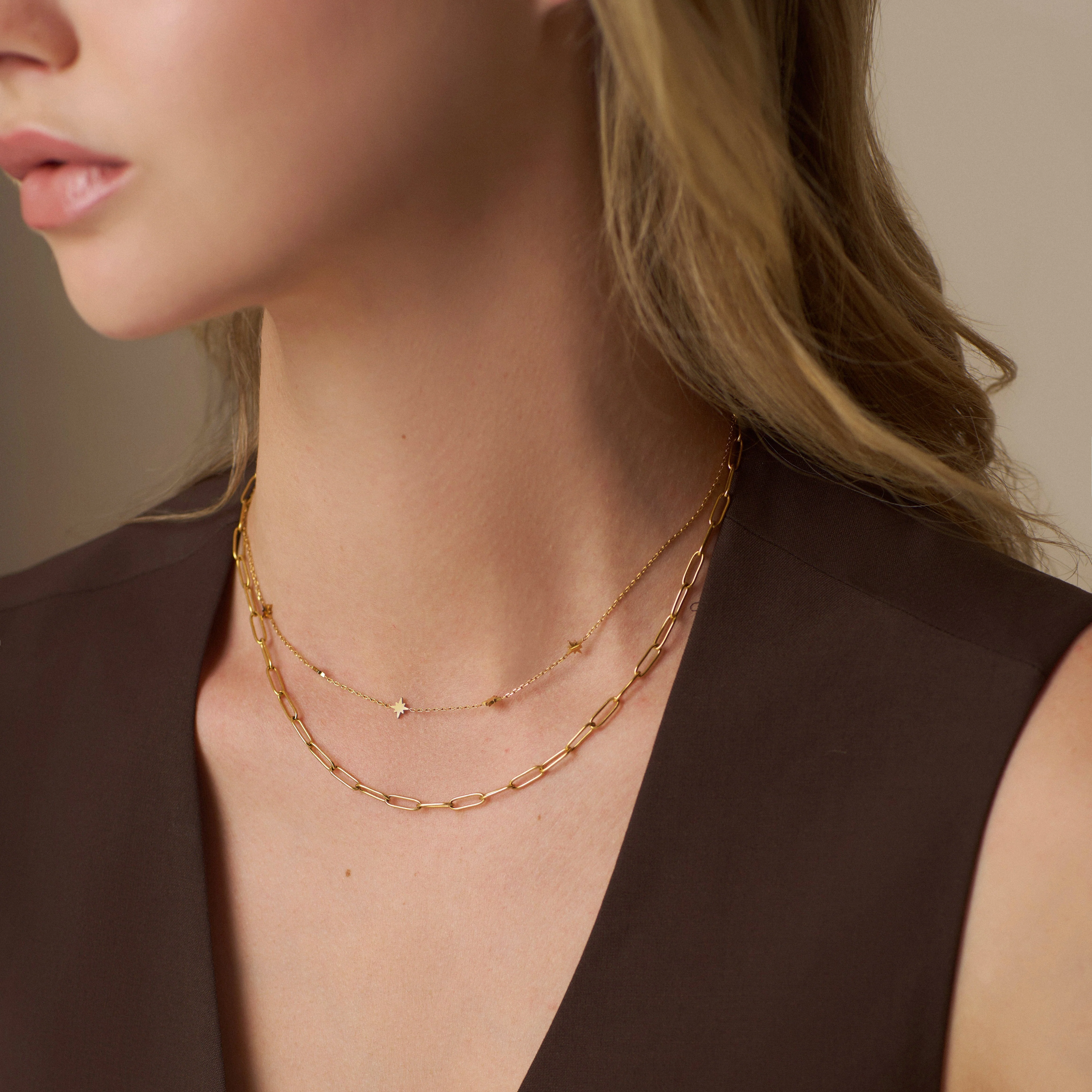 LUXE Fine Stationed Mini Starburst Necklace - Image 2