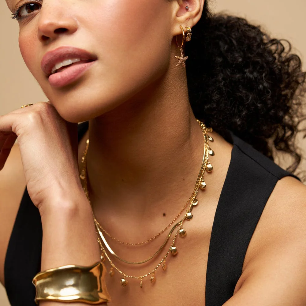 Seaside Motif Hoop Earrings - Image 2