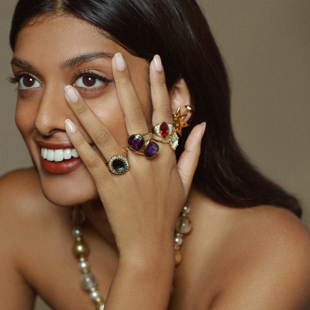 Vintage Pavé & Navy Stone Ring - Image 2